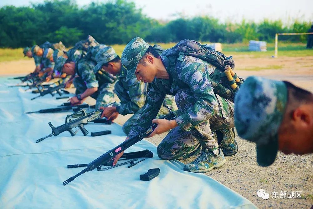 两大劲旅的对决，现场气氛紧张激烈不容错过的简单介绍