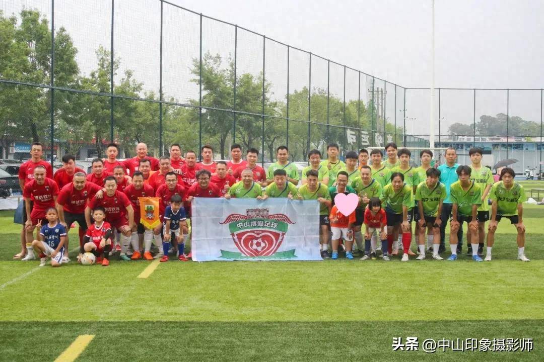 关于激情奔放！国内足球比赛上演实力对决的信息