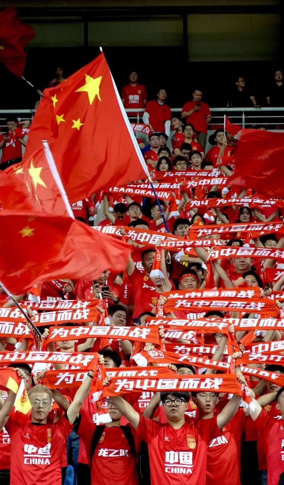 关于激情奔放！国内足球比赛上演实力对决的信息
